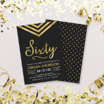 Invitación Moderno Faux Gold Chevron Fiesta de cumpleaños núm<br><div class="desc">Invitación moderna de cumpleaños número 60 con un elegante chevron geométrico y la palabra "Sesenta" en oro falso contra un fondo negro. La tarjeta incluye un patrón de correspondencias en la parte posterior. Consulte los elementos coincidentes aquí http://www.zazzle.com/collections/modern_faux_gold_chevron_celebration_collection-119531050277382712?rf=238364477188679314 Personalícelo reemplazando el texto del marcador de posición para agregar su información....</div>