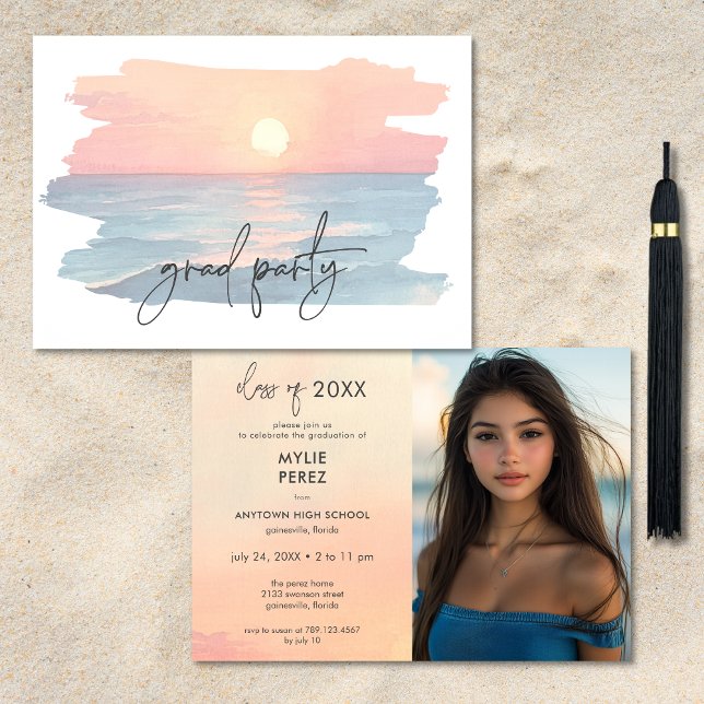 Invitación Moderno Fiesta de fotografía de graduación de Ocea (Modern Ocean Sunset Beach Graduation Photo Party Invitation)