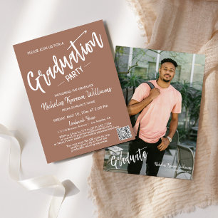 Invitación Moderno Mocha Mousse QR Code Photo Graduation Part