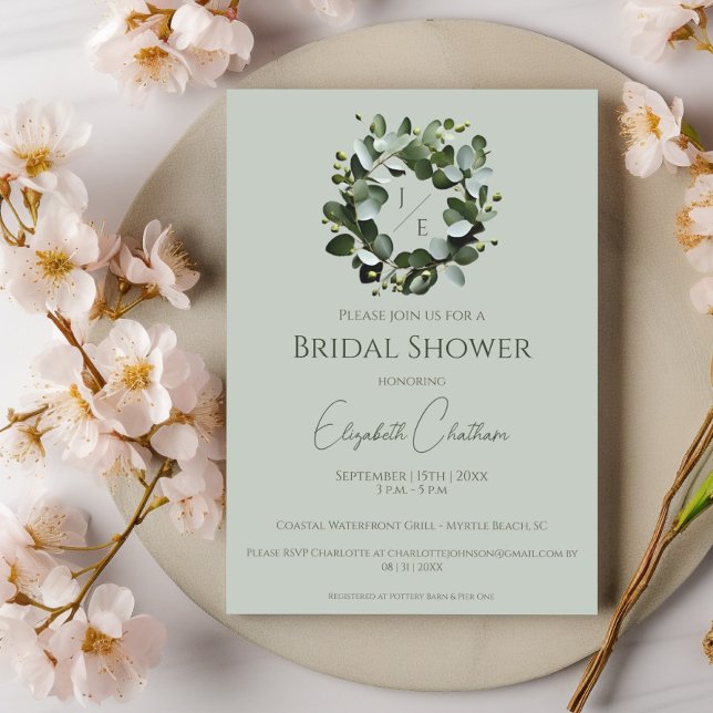Invitación Moderno Monograma Eucalyptus Wreath Bridal Shower (Sage Green Modern Monogram Eucalyptus Wreath Bridal Shower Invitation)