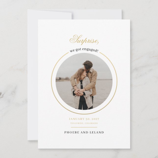 Invitación Moderno, nos involucramos en la fiesta de compromi (Anverso)