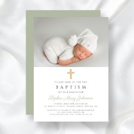 Invitación Moderno Sage Green Religious Cross Photo Baptism