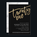 Invitación MODERNO SCRIPT 21ª fiesta purpurina de oro negro<br><div class="desc">por kat massard >> https://linktr.ee/simplysweetpaperie <<< Un diseño de invitación con letras a mano y a la moda para su cumpleaños 21 - Tengo la mayoría de las edades disponibles en la tienda TIP: 1. Para cambiar/mover gráficos y fuentes y añadir más texto, pulse el botón "personalizar". - - -...</div>