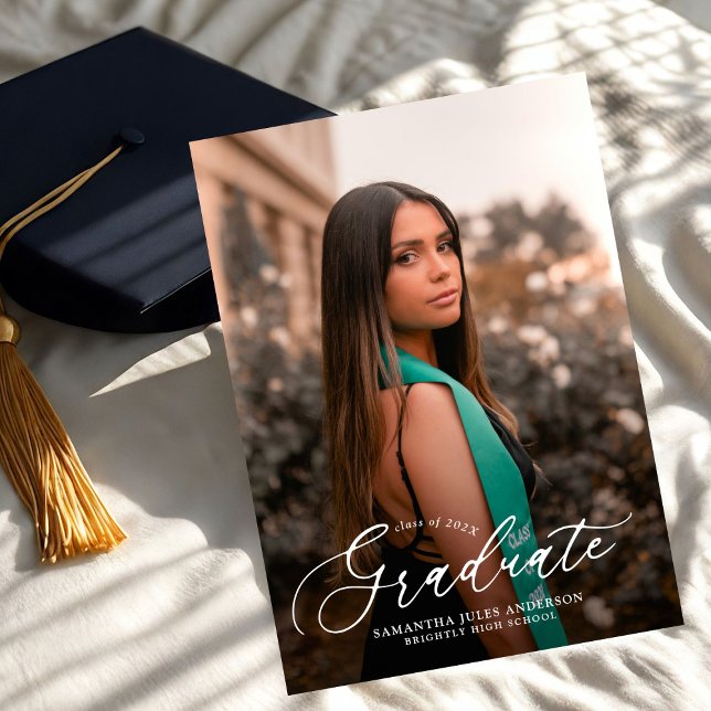 Invitación Moderno Script 2 Fotos Partido de Graduación (Subido por el creador)