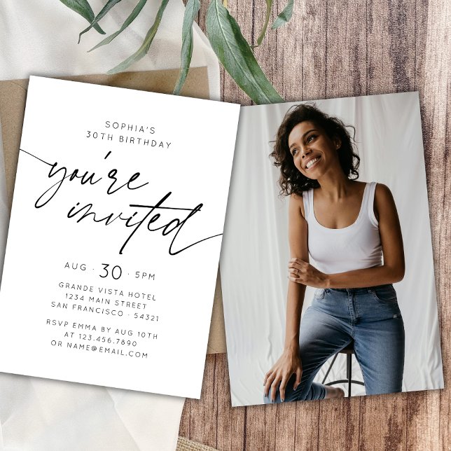 Invitación Moderno Simple Estás Invitado Cumpleaños Fiesta Fo (Subido por el creador)