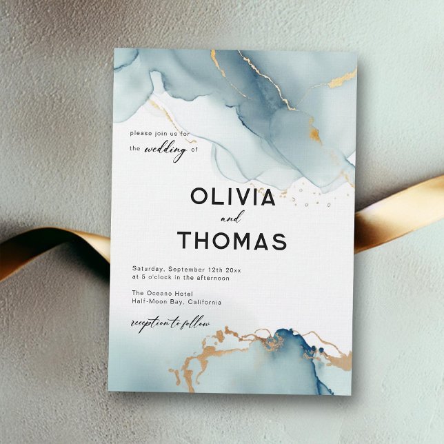 Invitación Moderno y Dusty Blue Elegant Romantic Beach Weddin (dusty blue beach wedding invitation elegant modern romantic bohemian chic simple classy calligraphy)