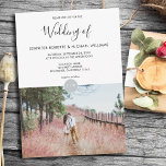 Invitación Moderno y elegante Boda de fotos en monograma rúst<br><div class="desc">Elegante invitación de boda rústica monogramada con tu propia foto. Para la primavera,  el verano,  el otoño o la boda de invierno. Puedes añadir fácilmente tu propia foto para hacerlo muy personal y única,  y añadir tu propio texto.</div>
