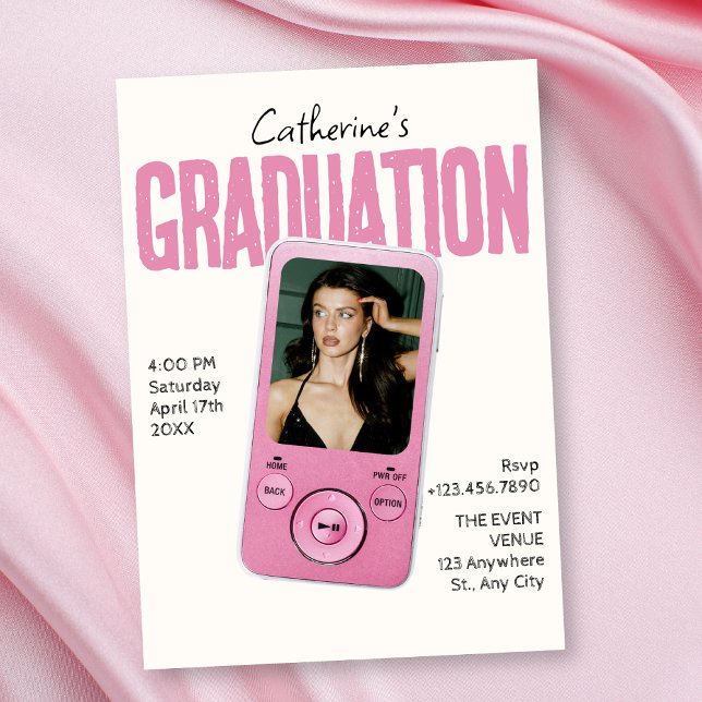 Invitación Modist pink white graduation (Subido por el creador)