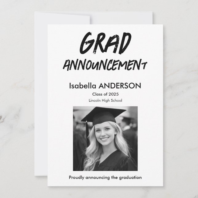 Invitación MondernBlack and White Graduation Announcement (Anverso)