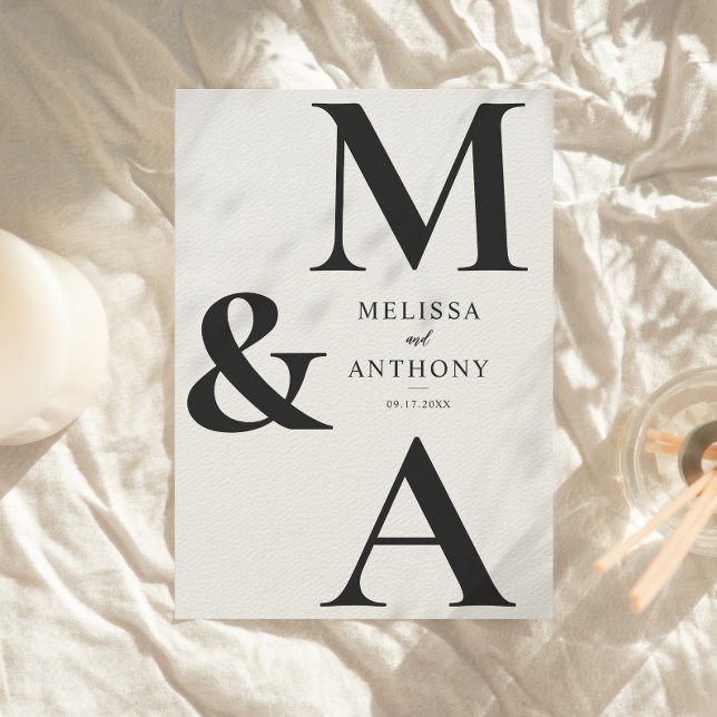 Invitación Monogram Minimalist Black and Ecru Modern Wedding (Monogram Minimalist Black and Ecru Modern Wedding Invitation)