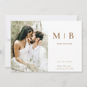 Invitación Monograma de fotografía de pareja oro y blanco Sal