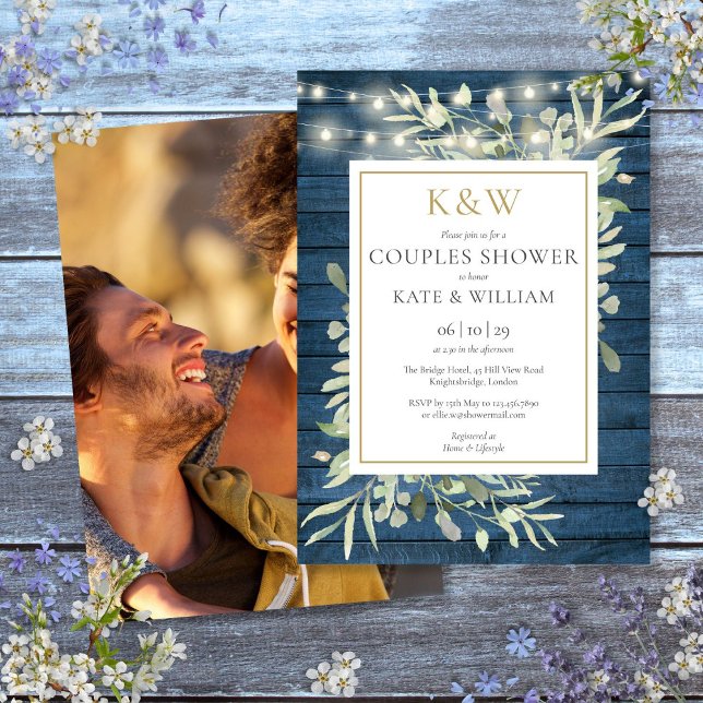 Invitación Monograma de oro rústico verde Foto Ducha Parejas (Rustic Gold Monogram Greenery Photo Couples Shower Invitation)