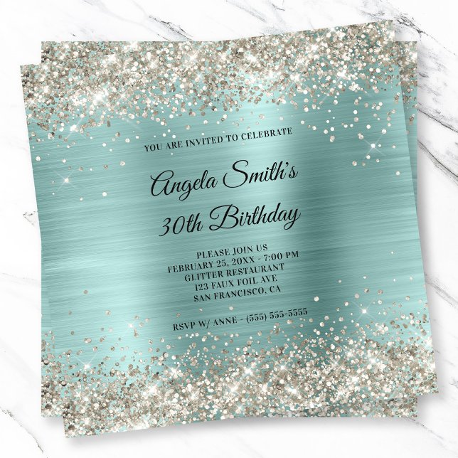 Invitación Monograma de Relieve metalizado de color turquesa  (Platinum Glitter Pale Turquoise Foil Monogram Invitation)