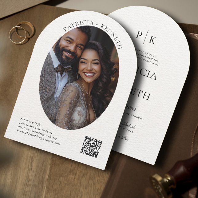 Invitación Monograma moderno de Boda de arco blanco y negro (Subido por el creador)