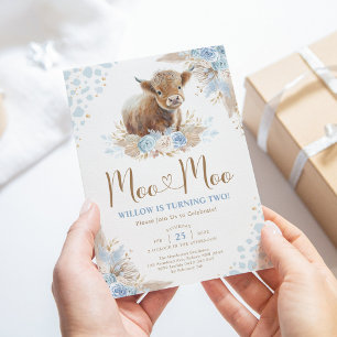 Invitación Moo Moo Boho Pampas Blue Highland Cow 2º cumpleaño