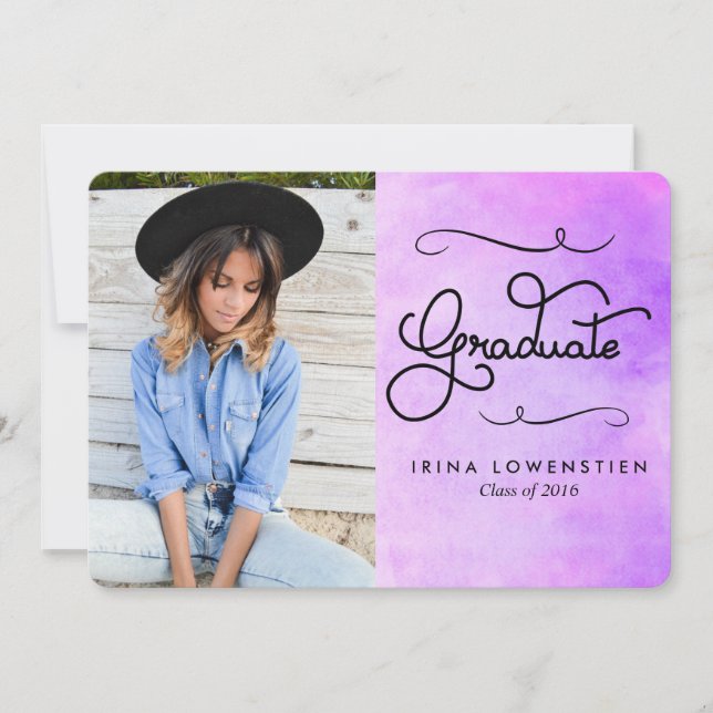 Invitación Morado acuarela tipografía moderna de grado (Anverso)