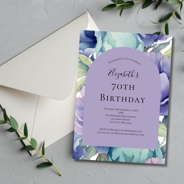 Invitación Morado Verde Azul Floral 70 cumpleaños para ella (Purple Blue Green Watercolor Floral Arch 70th birthday ( or any year ) invitation. Printed or Digita)