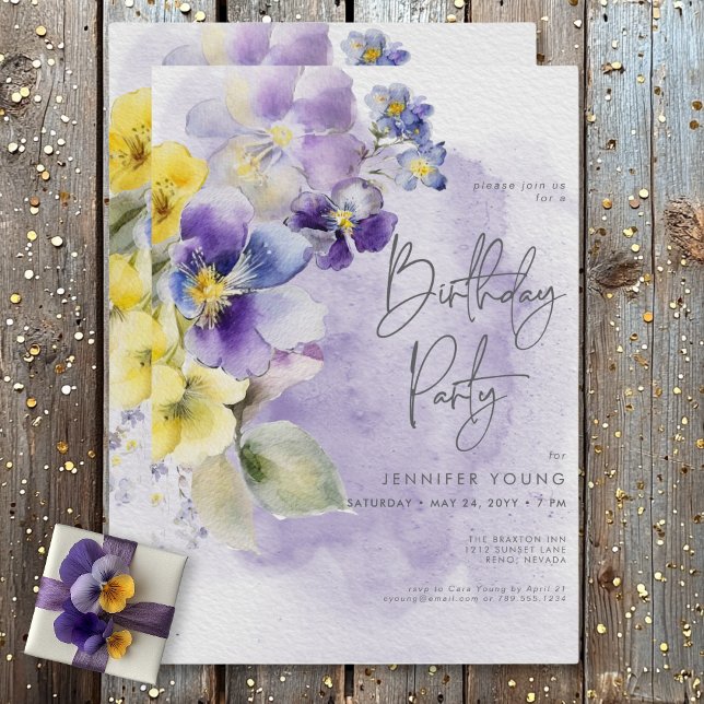 Invitación Morado y Amarillo Floral Aniversario moderno (Purple & Yellow Floral Modern Birthday Invitation)
