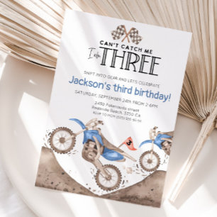 Invitación Moto de tierra azul cumpleaños 3 - No puedes atrap