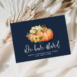 invitación móvil de calabaza acuática azul marino<br><div class="desc">Tarjeta de invitación móvil del día de Acción de Gracias. Anuncie su nuevo hogar a la familia y amigos con esta feliz tarjeta de felicitación de agradecimiento de otoño.</div>