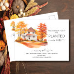 Invitación móvil de la casa de otoño<br><div class="desc">Esta encantadora invitación cuenta con una escena de árboles de otoño acuáticos con una casa al fondo. Las palabras "Nuestra familia ha plantado nuevas raíces". Es la manera perfecta de hacer que sus amigos y familiares sepan de su próximo movimiento. Seguramente será un éxito con todos los que lo reciben....</div>
