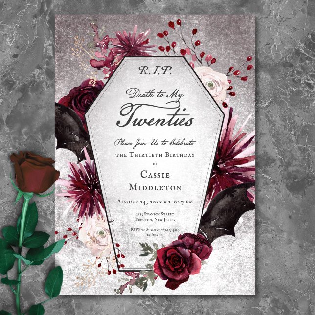 Invitación Muerte gótica rústica a mis 20 años 30 (Rustic Gothic Death to My Twenties 30th Birthday Invitation)