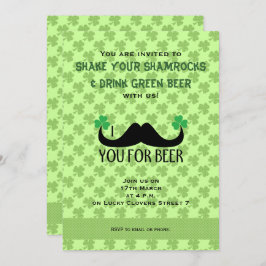 Invitación Mustache usted cerveza San Patrick Day Clovers Inv