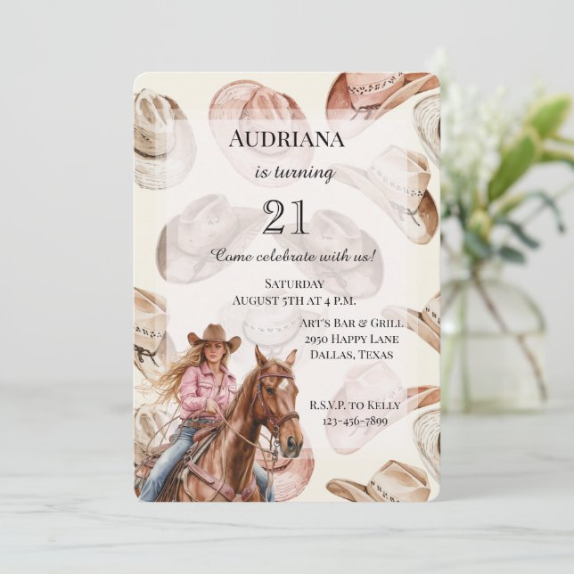 Invitación Nacimiento de Gorras de Cowgirl rubios occidentale (Anverso de pie)