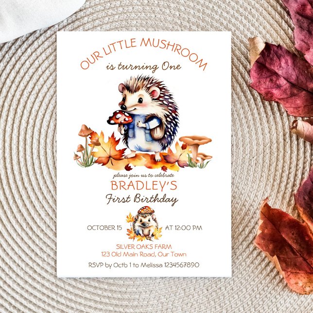 Invitación Nacimiento de hongos lindos de hongos de setas de  (Little mushroom birthday party template invitation instant download cute hedgehog with mushroom fall)