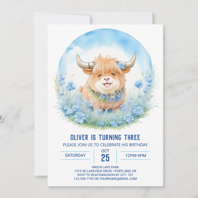 Invitación Nacimiento de los niños de Blue Highland Cow Bash (Anverso)