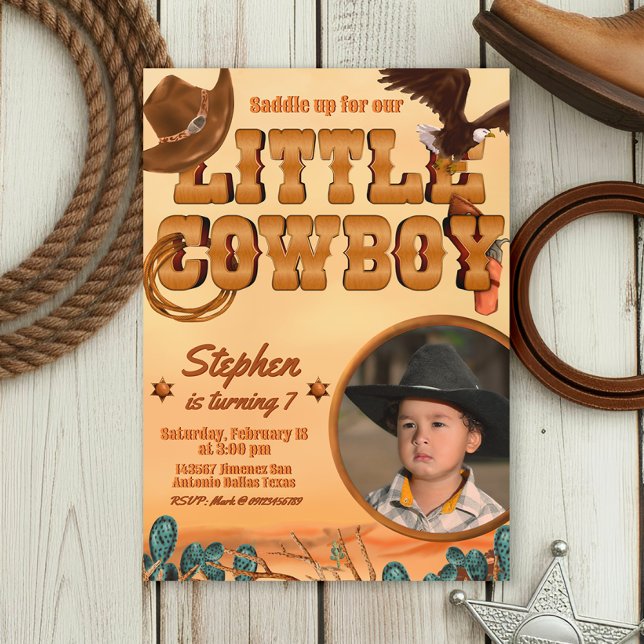Invitación Nacimiento de niño pequeño de vaca (Little Cowboy -  Boy Birthday Invitation with Picture)