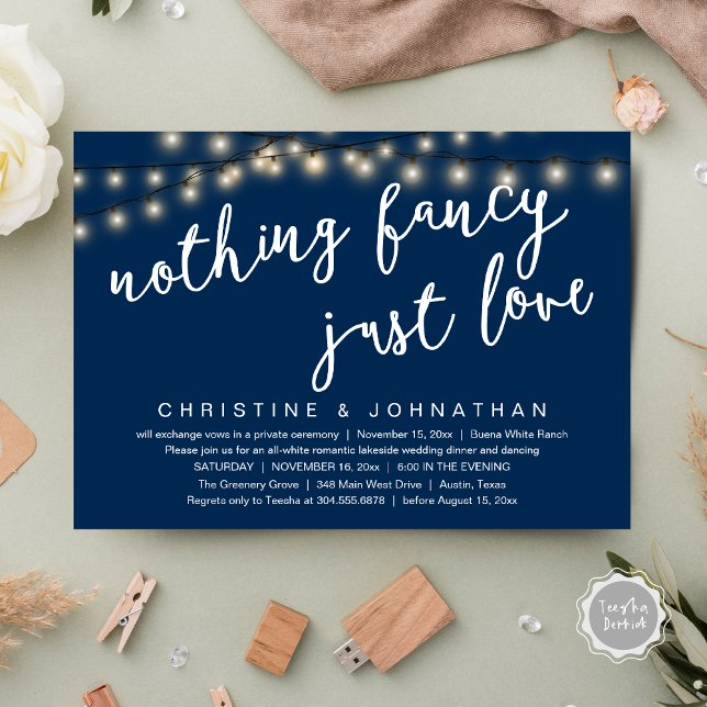 Invitación Nada Fancy, Solo Amo La Cena Rústica Boda (Nothing Fancy, Just Love Rustic Wedding Dinner Invitation Card PDF String Lights Navy Blue)