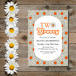 Invitación Naranja brillante Daisy Floral Groovy Segundo cump