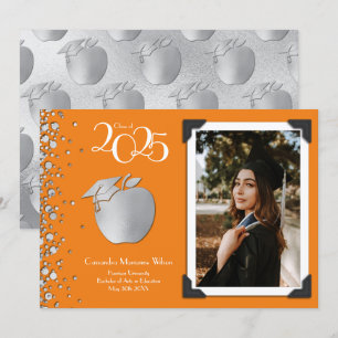 Invitación Naranja de Graduación Plata de Educación Docente