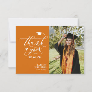 Invitación Naranja Elegant Script Simple Graduación Gracias