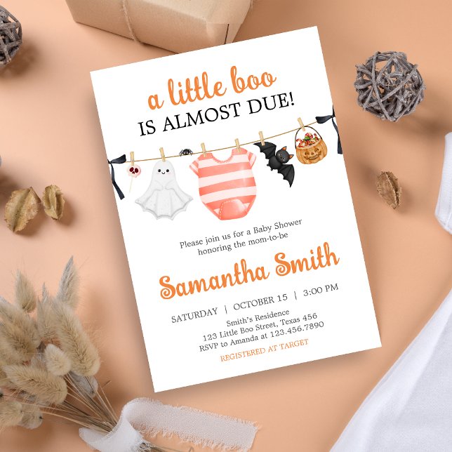 Invitación Naranja Little Boo Baby Shower (A Little Boo Is Almost Due Clothesline Baby Shower Invitation)