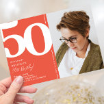Invitación Naranja Red Photo 50th Birthday Party<br><div class="desc">Crea recuerdos duraderos en tu 50 cumpleaños con estas invitaciones naranjas de cumpleaños rojos. Con un gran tipo de letra en negrita que muestra el número '50', una foto del chico/chica de cumpleaños y un patrón moderno que es fácil de personalizar, estas invitaciones capturarán el espíritu de la ocasión. Con...</div>
