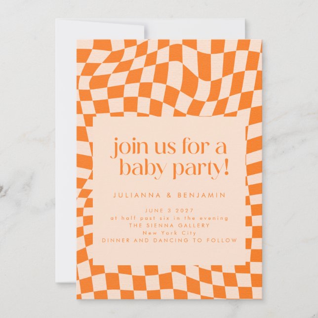 Invitación Naranja retro Resumen Checkerboard Baby (Anverso)
