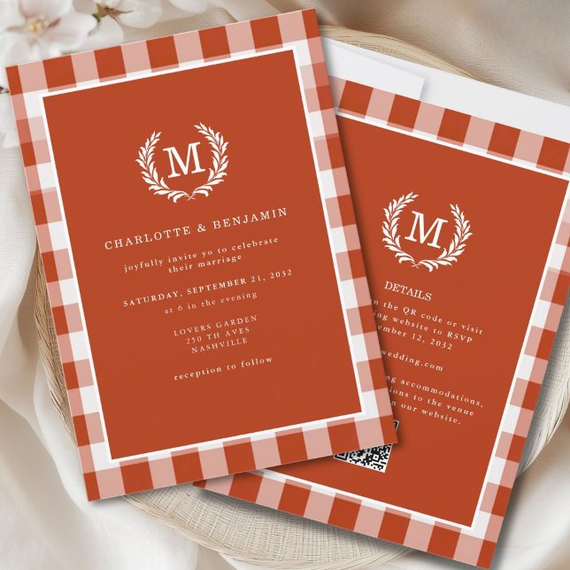 Invitación Naranja Rojo Gingham Monograma Escudo Código QR (Red-Orange Gingham Monogram Crest QR Code Invitation for Details and RSVP. )