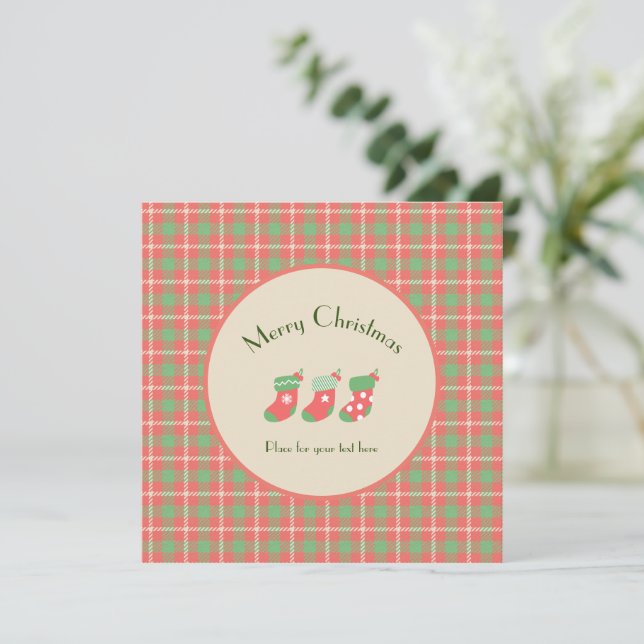 Invitación Navidades de base roja de Plaid (Anverso de pie)