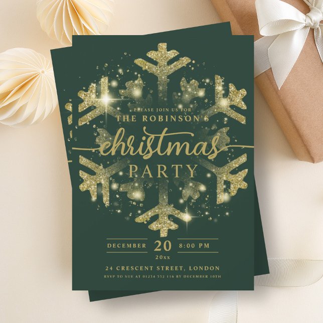 Invitación Navidades de copo de nieve de oro festivo verde (Festive Gold Winter Snowflake Christmas Green Invitation)