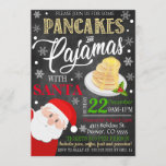 Invitación Navidades de crepes y pijamas<br><div class="desc">PANCAKES Y PAJAMAS CON SANTA - FIESTA DE BRUNCH DE VACACIONES! Impresionante y festivo, esta invitación de fiesta de brunch/desayuno es ideal para fiestas festivas y divertidas. El Invite presenta una divertida y festiva gráfica de vacaciones en un falso fondo de pizarra con un borde de felpa. DETALLES:* Invitar tiene...</div>