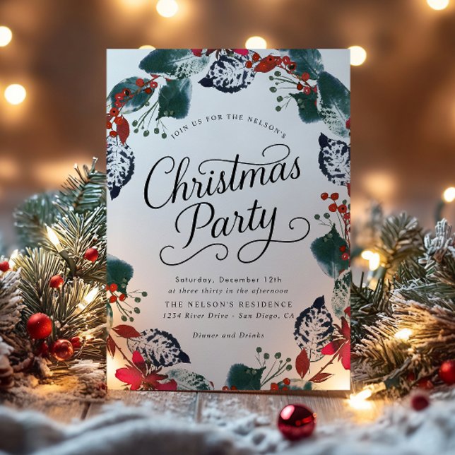 Invitación Navidades de hoja de nieve Berry Wreath Script Rel (Subido por el creador)