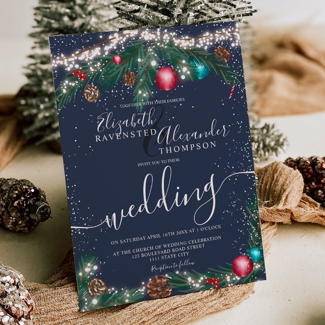 Invitación Navidades festivos alumbran boda de nieve de rama  (Festive Christmas lights pine branch snow wedding Invitation on blue)