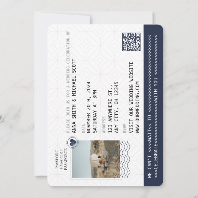 Invitación Navy Blue Gold Passport Boda de destino QR (Reverso)