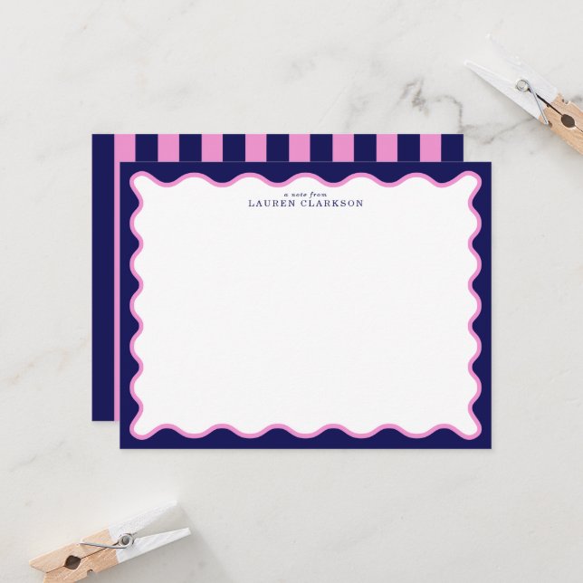 Invitación Navy Pink Striped Wavy Frame Note Card (Anverso/Reverso In Situ)