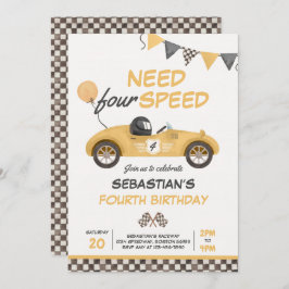 Invitación Necesito un coche de carreras amarillas de cuatro 