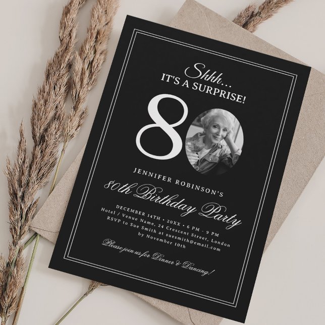 Invitación Negro + Blanco | Fiesta de cumpleaños sorpresa núm (Black + White | Surprise 80th Birthday Party Invitation)