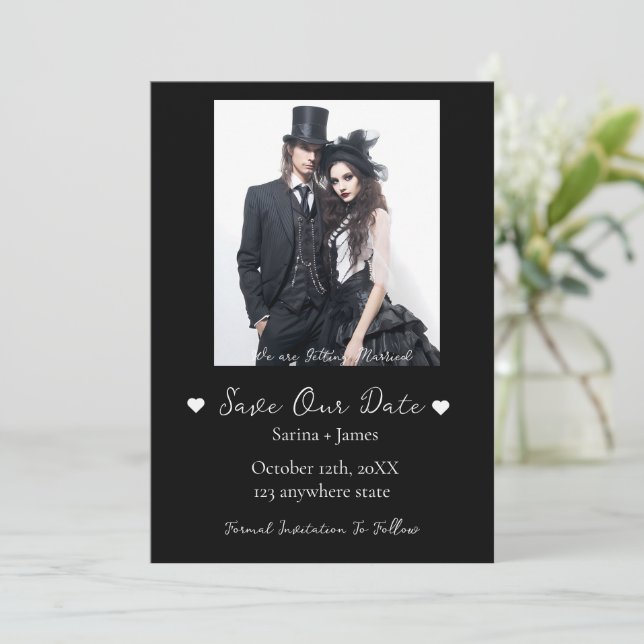 Invitación Negro Gótico De Halloween Salve Al Boda De Fechas (Anverso de pie)