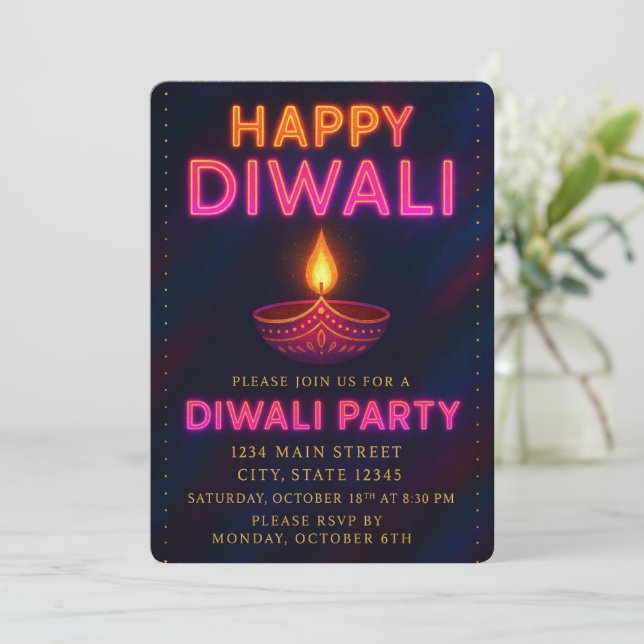 Invitación Neon Glow Diya con guión feliz Fiesta Diwali (Anverso de pie)